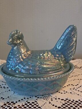 Carnival Georgia Blue Iridescent Hen on Nest‎ 5in Decorative Candy Dish Cottage